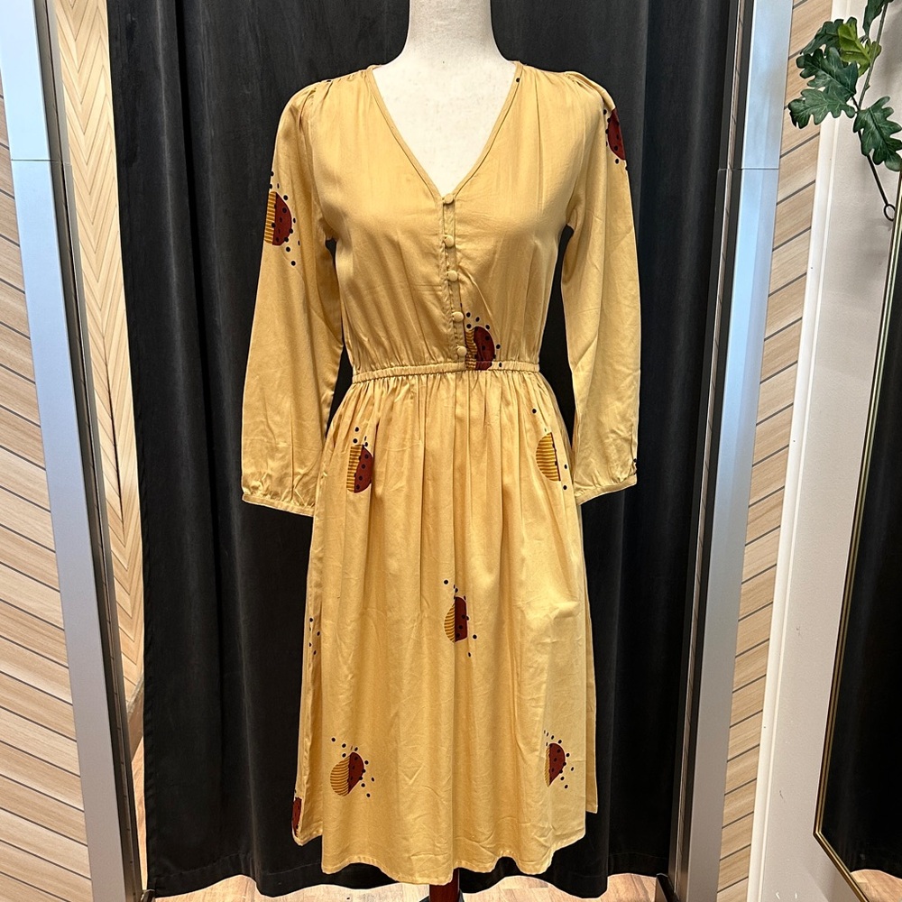 Mata Traders Honeycomb Midi Dress